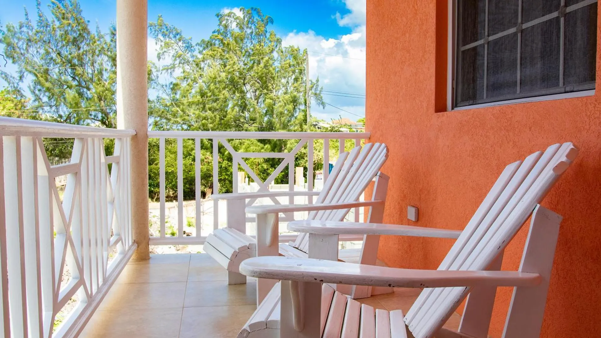 Apartment Best E Villas Providence Ch Ch Christ Church